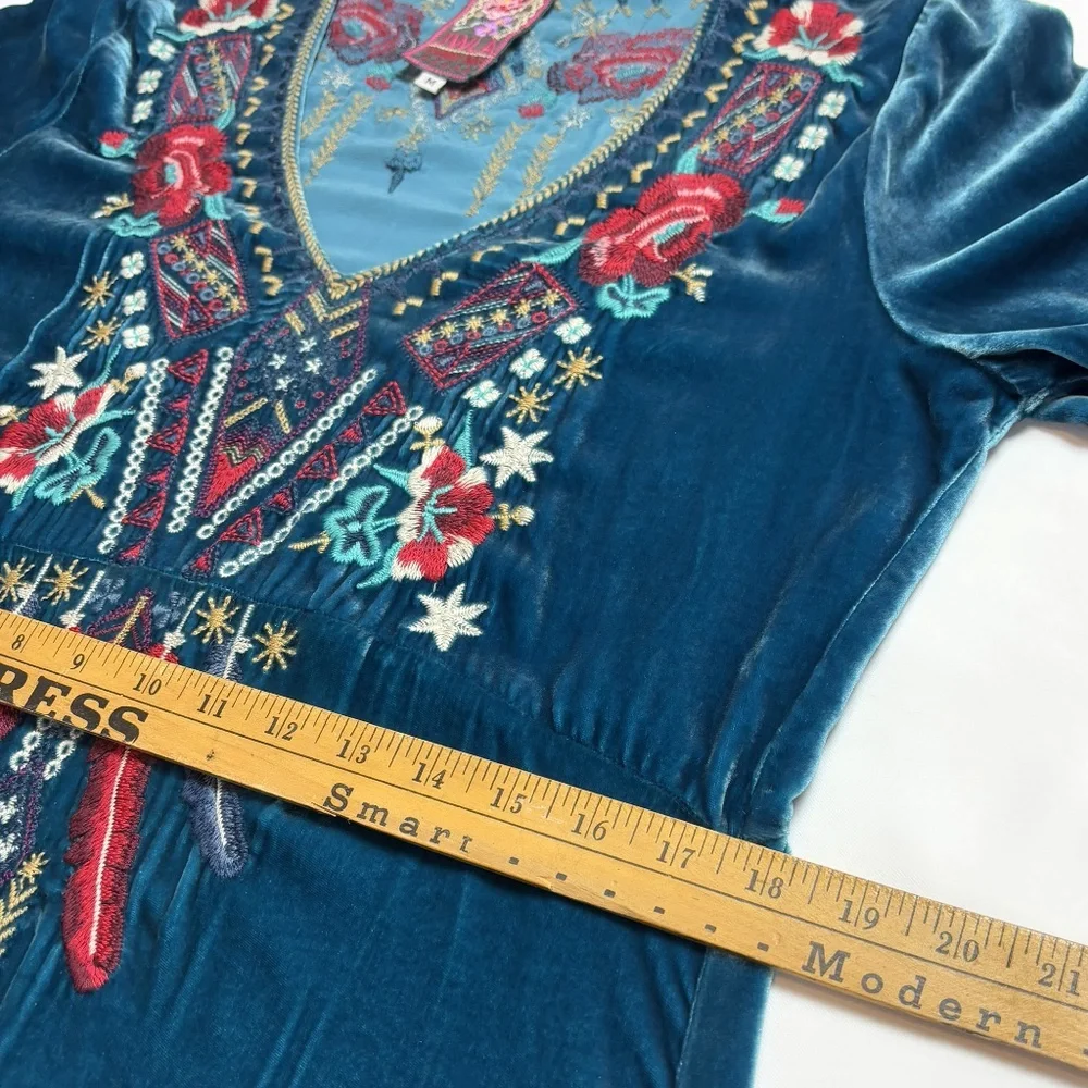 Johnny Was JWLA "Ava" Velvet Embroidered Tunic Dress – Medium - Picture 10 of 13